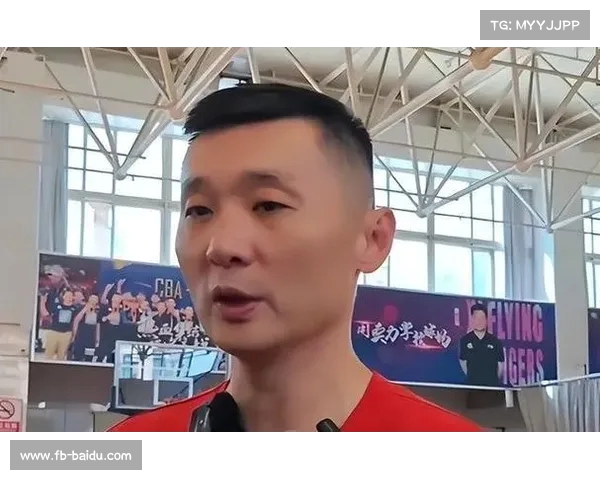 刘炜今晨启程上海赴乌鲁木齐，助力新疆男篮新篇章(国家男篮刘炜)